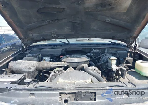 1994 Chevrolet Gmt-400 C1500 z USA, uszkodzony, nr VIN 2GCEC19K3R1116995